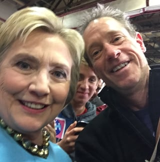 Clinton_Selfie.jpg